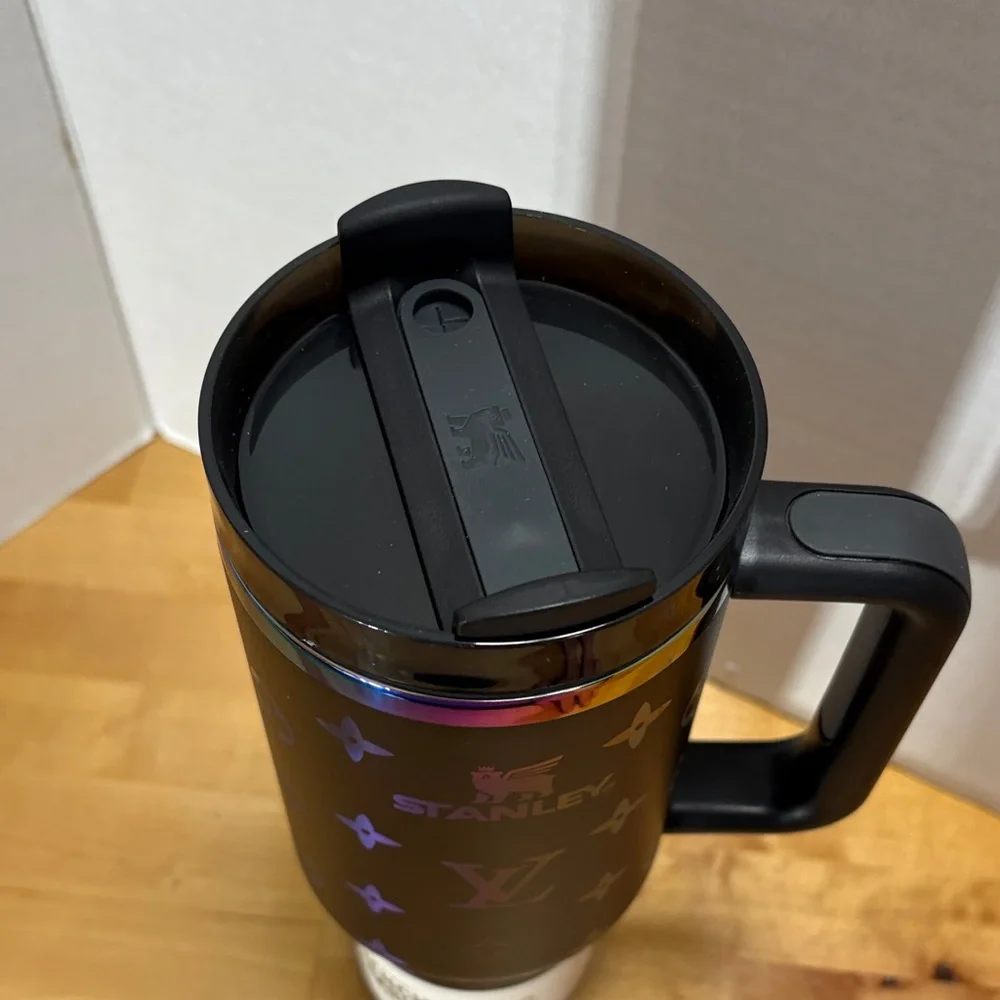 Stanley Black and Iridescent Travel Mug - Picture 5 of 5